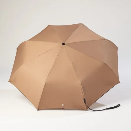 Mini-Brauner Regenschirm geöffnet