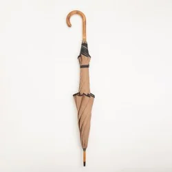 Windproof-Stockschirm Braun, geschlossen