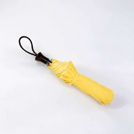 parapluie pliant jaune fermé