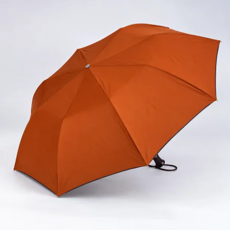 terrakotta taschenschirm, seitlich geöffnet